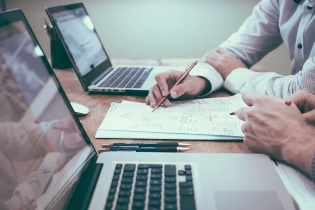 how much does a divorce lawyer cost in texas
